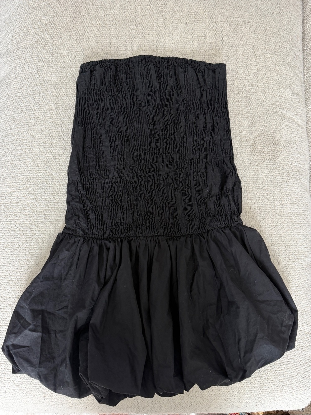 Pull&Bear Black Strapless Bubble Hem Dress
